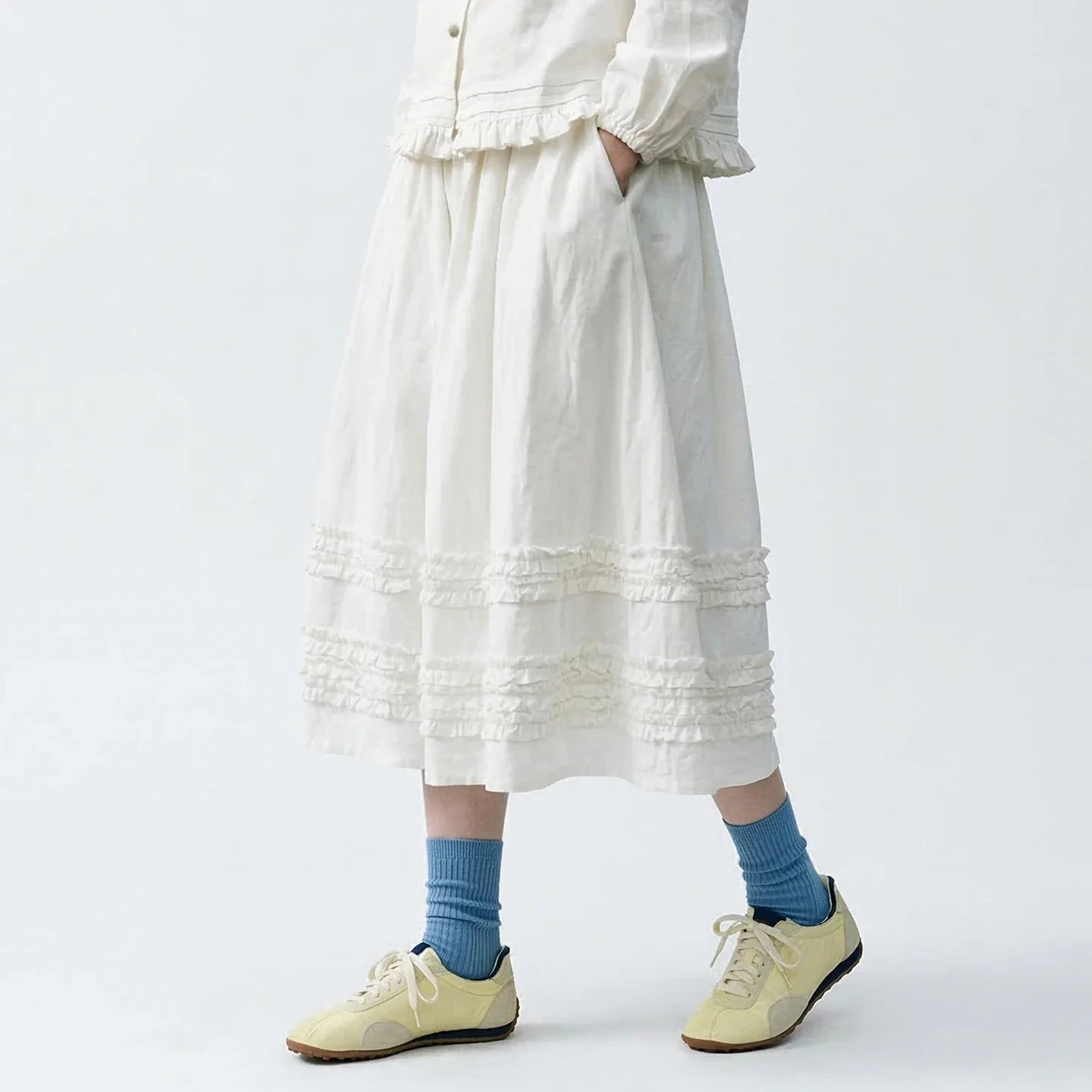 Artistic ruffled half skirt for women, imakokoni 2026 spring forest style white midi skirt, versatile 265387