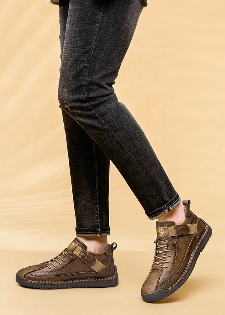 CLOHOO Botas Casuais Esportivas Masculinas Cano Alto Feitas à Mão Respiráveis para Uso ao Ar Livre com Opções de Tamanho Estendido Botas Clássicas de Tornozelo