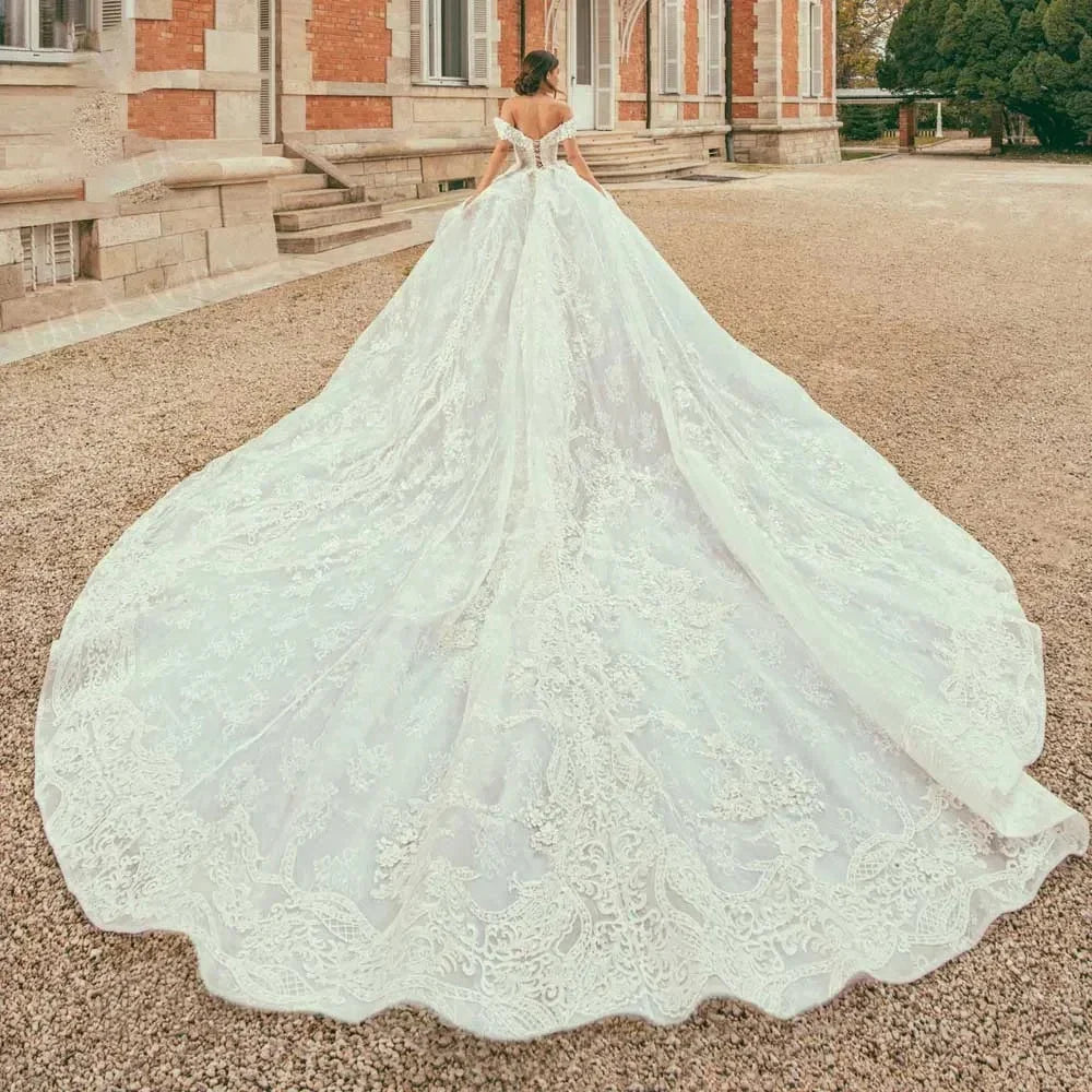 Customized Off Shoulder Wedding Dresses women Sweetheart Appliques Royal Train Princess Bride Gowns Vestido de Noiva