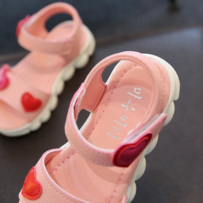 Lovely Heart Shape Children Sandals for Girls 2026 Summer Open Toe Sandals Kids Girls New Arrival Baby Girl Beach Shoes I03123