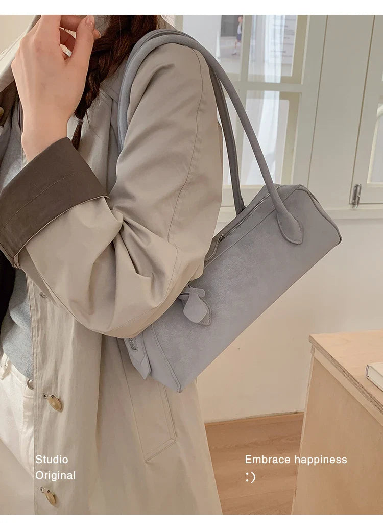 Vintage Suede Long Shoulder Bag 2026 New Women Shoulder Bag Luxury Ladies Handbag Female Commuter Shopping Underarm Bag