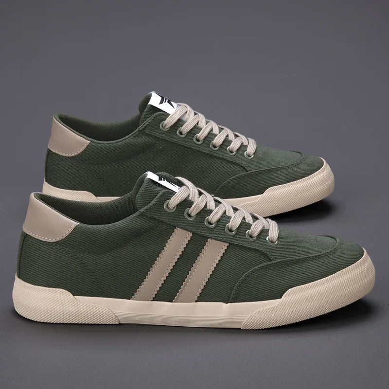 Retro Green Vulcanize Shoes Men Breathable Leisure Shoes For Men Lightweight Flat Casual Canvas Sneaker