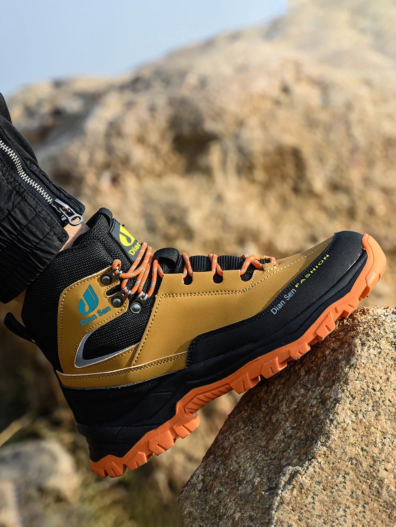 Men Work Boots Puncture-Proof Waterproof Work Shoes Steel Toe Safety Boots Industrial Indestructible Boots Side Leather Shoes