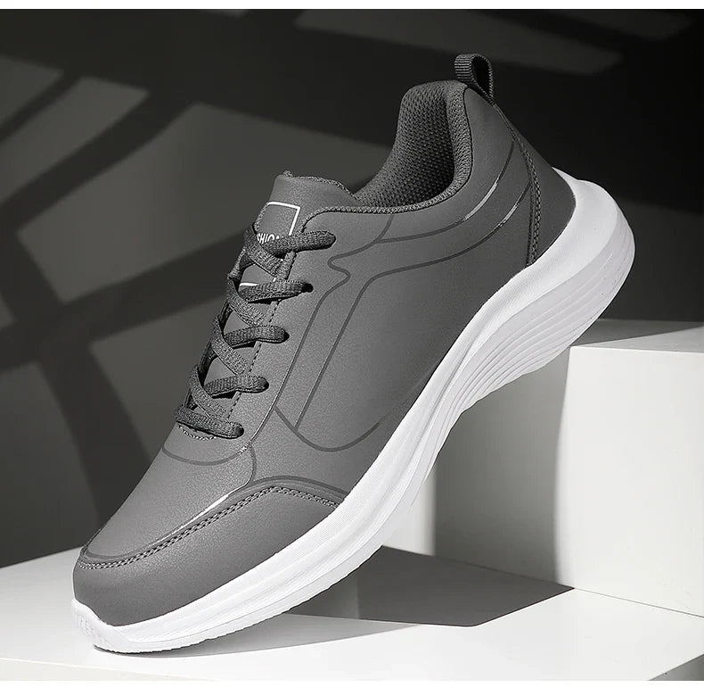 2025 New Lightweight Men Casual Leather Sneakers Non-slip Breathable Male Outdoor Running Shoes Lace Up Soft Sport Shoes