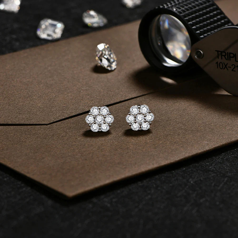 Round Cut 2.5mm 3.0mm Moissanite Diamond Earring Flower shape D VVS1 Color 925 Silver Pure 10k 14k Au750 Gold for Women