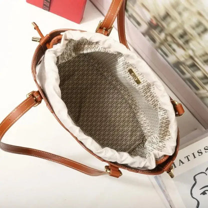 High-end Brand Women's Handbag Fashion Hollow 2025 New Large Capacity Simple Shoulder Bag