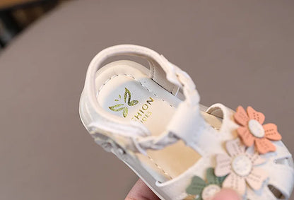 Girls Summer Fashion Light Hollow Breathable Sandals Toe Anti Kick Children Princess Shoes Toddler Toe Flower Toddler Shoes