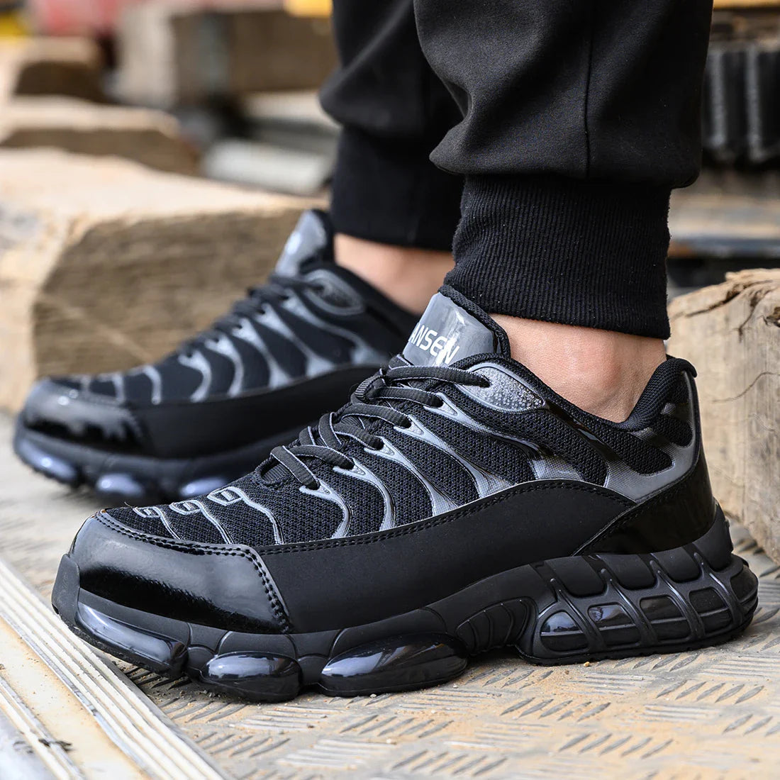 Men Work Sneakers Safety Shoes Indestructible Anti-smash Puncture-proof Protective Shoes Anti Shock Boots Steel Toe Shoes