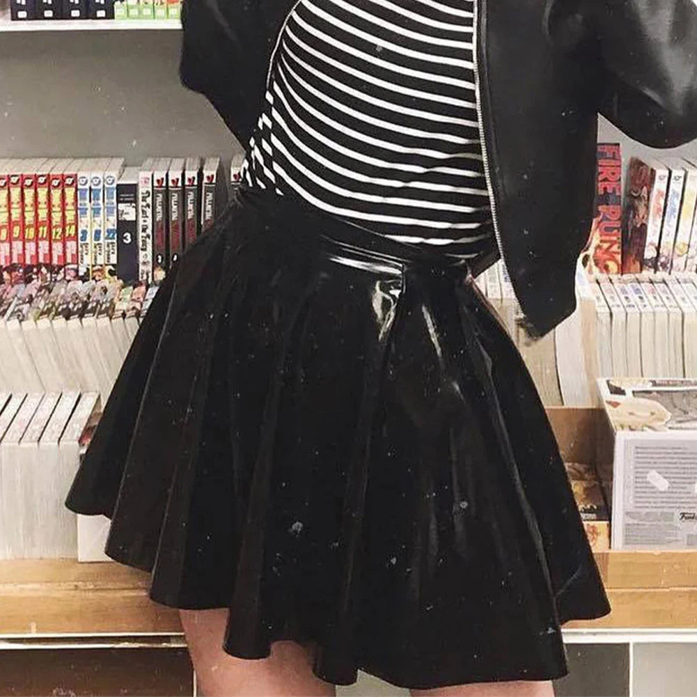 Womens Shiny PVC  Patent Leather Skirt Sexy Wet Look Leather Pleated Skirt Front Bodycon Elastic Latex Mini Short Skirt