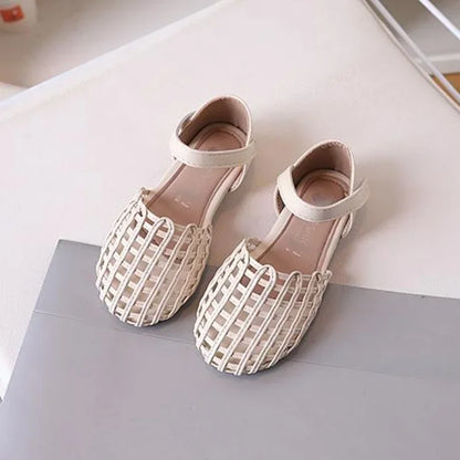 2025 Children Sandals for Girls Summer New Fashion Korean Style Soft Bottom Anti-slippery Versatile Woven Cut-outs Beach Shoes