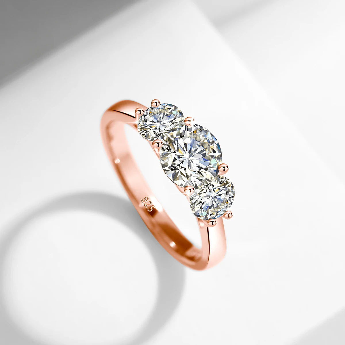 Certified 3 Stone Cat Totem Moissanite Rings For Women Total Is 2ct Genuine Sterling Silver 925 Luxury Wedding Jewelry Trend Hot