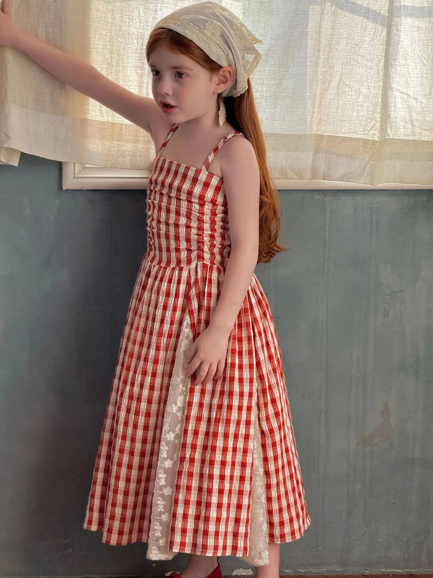 2025 Summer New Children Fairy Long Dress for Girls French Red Checkered Lace Splicing Lace Strap Dress
