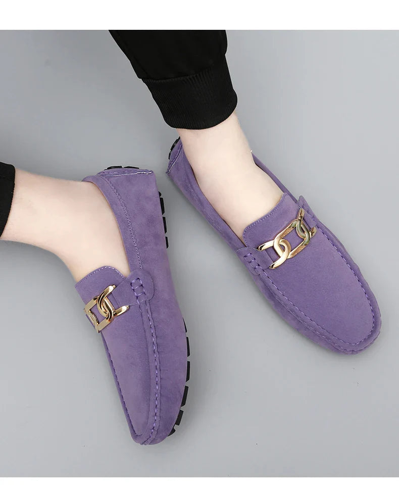 Sapatos Masculinos 2025 Novos Feitos à Mão Gorro Sola Macia Slip-On Casual Sapatos Preguiçosos Respiráveis ​​Trbottomy Mais Fáceis de Combinar Tamanho Grande