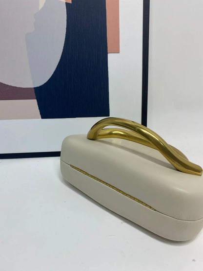 Big Gold Metal Closure Clutch Evening Bags For Women Luxury Designer Handbag And Purse Vintage Oval Box Chain Strap Shoulder