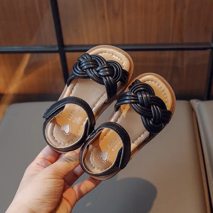 Children Fashion Girls Sandals Casual Weave Breatheable 2023 New Summer Beach Shoes Princess Flats Hook & Loop Chic Kids Korean