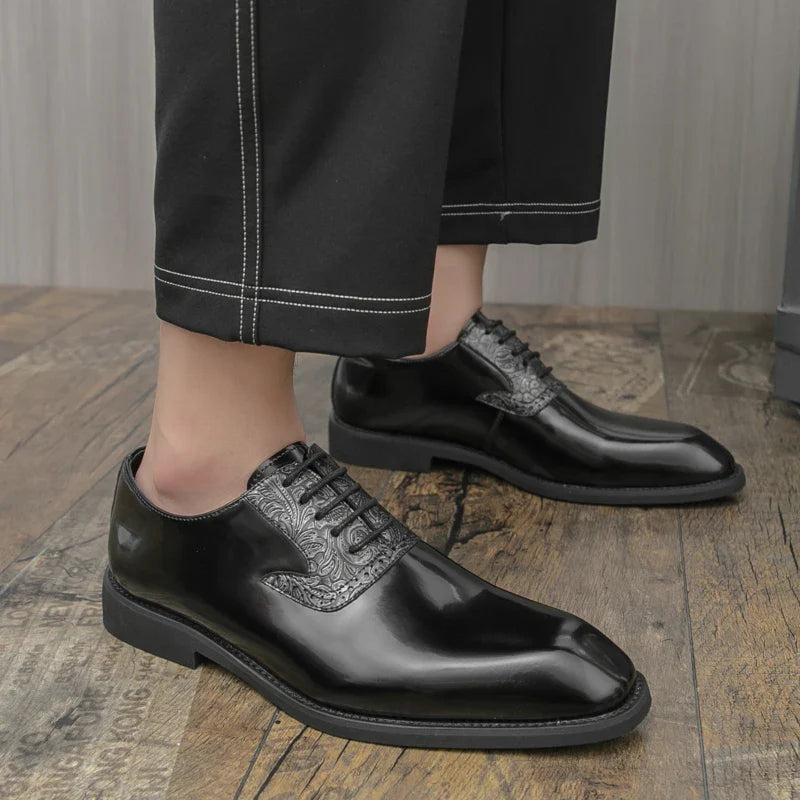 Fashion Designer New Men's Pointed Lace Up Oxford Shoes Male Wedding Dress Homecoming Formal Wedding Footwear