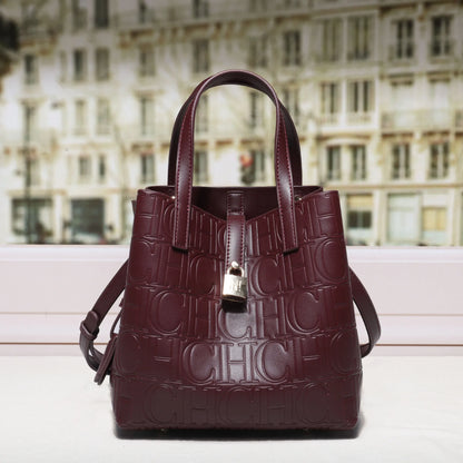 Large Capacity Handbag Luxury Brand Temperament Letter Print with Lock Design 2025 Trendy Women's Crossbody Bag