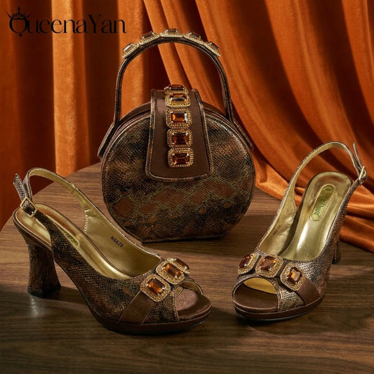 Three-Dimensional Bag and High Heel Shoes in Europe and America the First Choice for Fashionable Ladies for Parties and Work