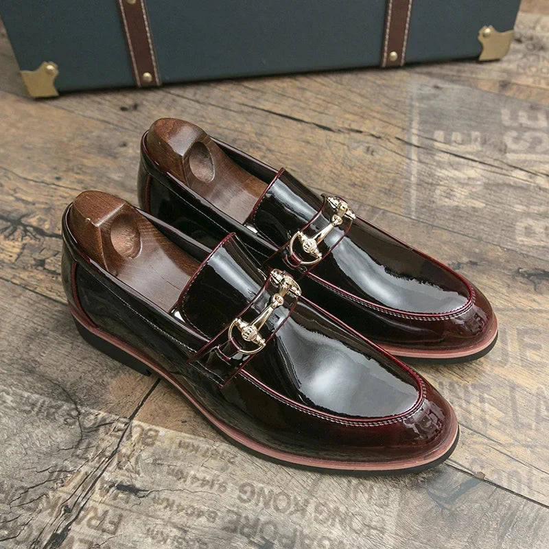 Business Casual Men Dress Shoes Luxury Glitter Designer Formal Shoes For Man Patent Leather Shoes Pointed Toe Men's Social Shoes