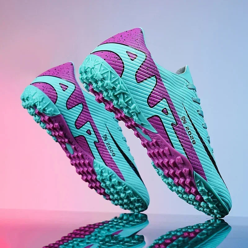 New Men Soccer Shoes FG/TF Hot-selling Boy High-quality Ultralight Cleats Non-Slip Football Boots Match Sneakers Futsal Indoor