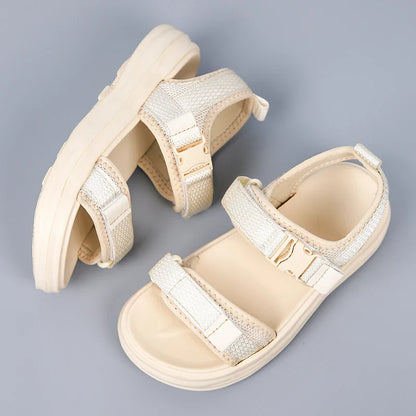 A pair of children's summer open-toe mesh sports sandals, soft, comfortable, cool and casual shoes, size 30-38，BD-L05