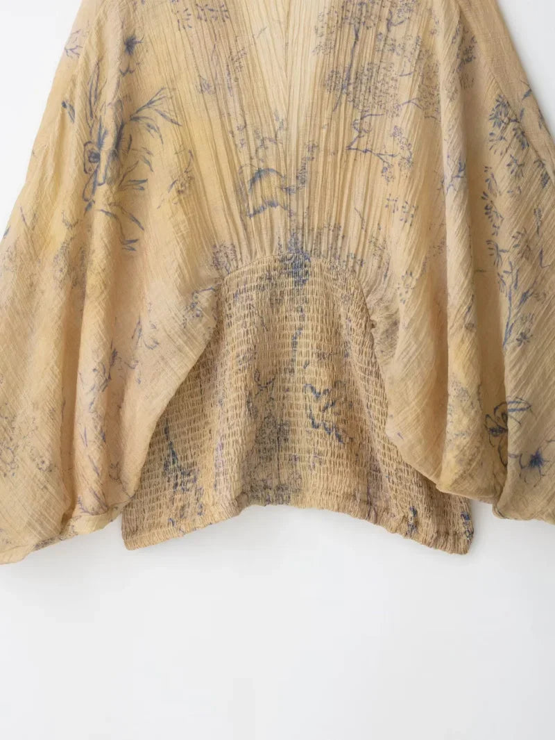 2025  autumn/winter new elegant fashion wide sleeve V-neck print shirt comfortable retro waist top