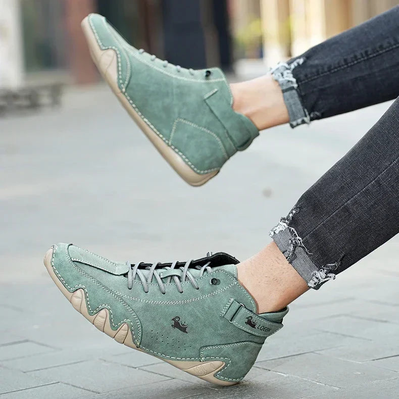 Men's Boots Casual Fashion Luxury Designer Soft Sole Waterproof Mens Loafers New Trend High Quality Couple Lace Up Hiking Shoes