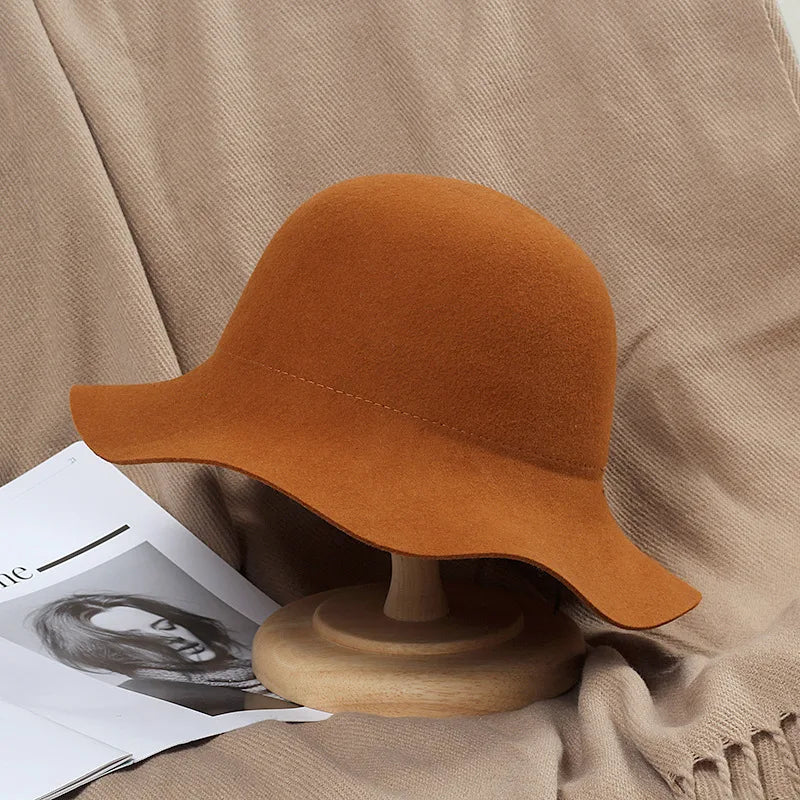 Hat Women's Autumn Wave Curled English Retro Versatile Fisherman Hat Fashion Hepburn Style Woolen Top Hat
