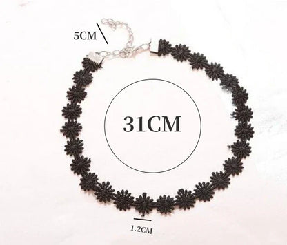 Cute Fashion Bohemian Personality Rivets Hot Nail Fender Necklace Collar Statement Necklace Choker Necklace Gargantilha Collares