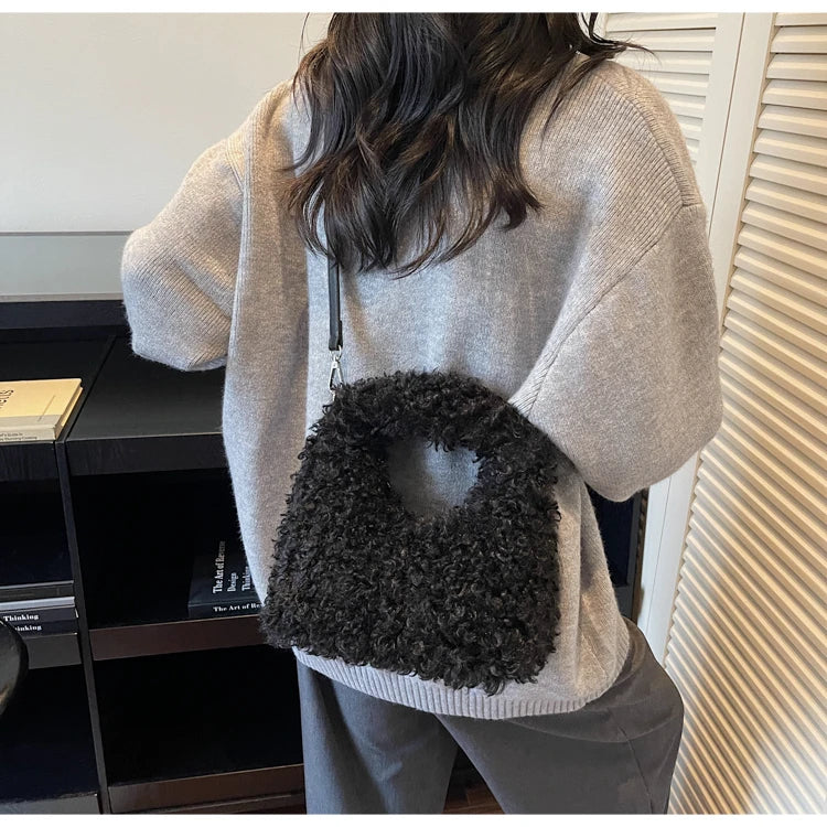 Plush Sweet Shoulder Bags for Women Cute Autumn and Winter 2025 New Versatile Fashion Large Capacity Women's Handbags