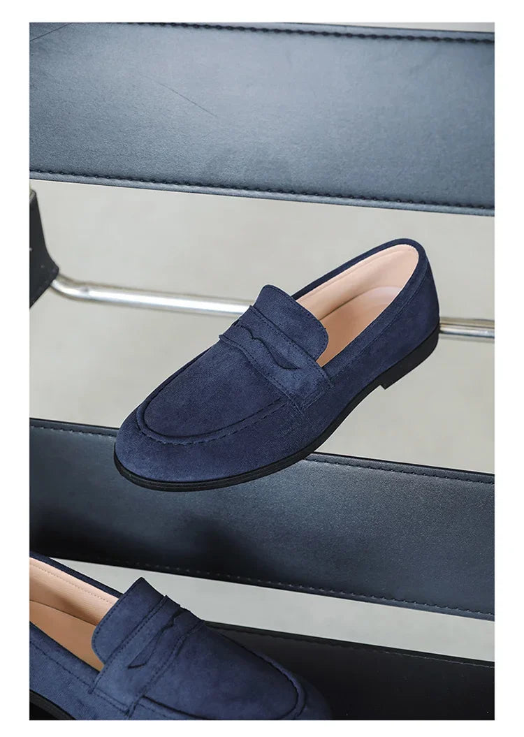Retro Brown Men's Loafers Comfortable Suede Leather Casual Shoes Man Slip-on Shoes Flat Moccasins For Men zapatos de hombre
