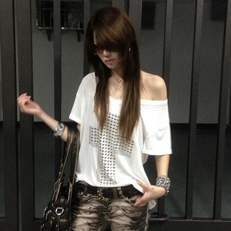 Camiseta Karrram Japonesa Y2k com Estampa de Cruz de Metal Blusas Transparentes Decote V Estilo Trashy Anos 2000 Vintage Harajuku Manga Curta Streetwear Grunge