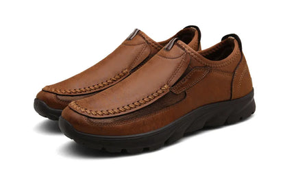 Fashion Leather Men Casual Shoes Retro Mens Loafers Moccasins Breathable Slip on Driving Shoes Mens Walking Sneakers Size 39-48