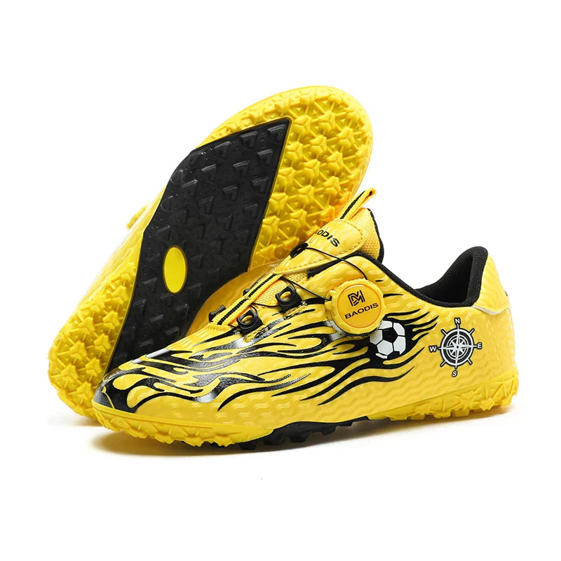New Children Soccer Cleats Football Boots TF FG Anti-Slip Comfortable Training Shoes Outdoor Indoor Sneakers for Kids Boys Girls