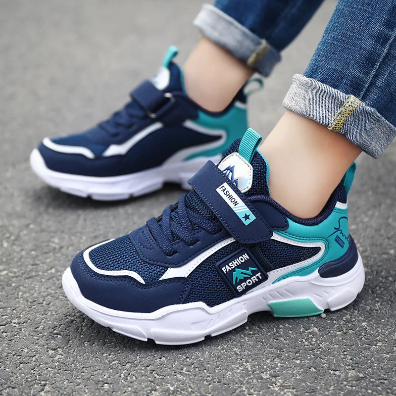 Kids Mesh Running Shoes Fashion Youngsters Teens Casual Walking Students Sneakers Breathable Soft Children Outdoor Sports Tennis