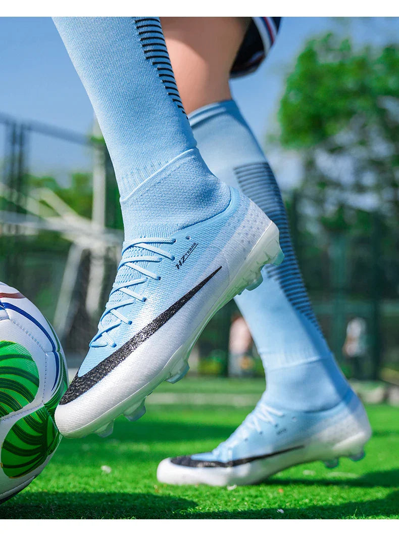 New Men Soccer Shoes Hot Sale Football Boots Women Professional TF/FG Sneakers Unisex High-quality Futsal Cleats Ultralight