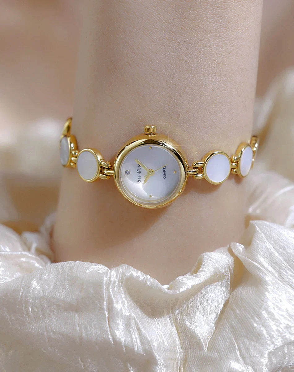 Luxury Ladies Watches Gold Small Dial Natural Shell Bracelet Clock Gifts For Women Lady Fashion Dress Quartz Wristwatch