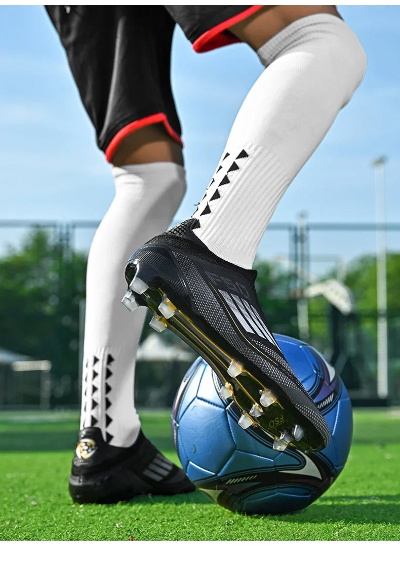 Men New Professional Football Boots Original Resistant Casual Grass Outdoor Non Slip High Quality Comfortable Male Soccer Shoes