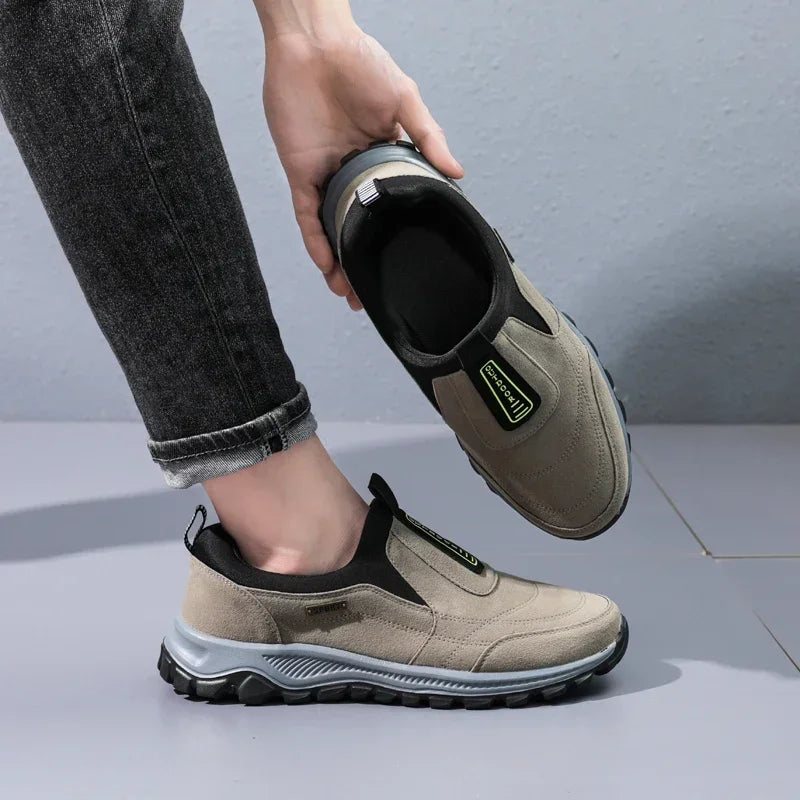 Outdoor Hiking Shoes Men Sneakers Slip on Casual Men Shoes Breathable Suede Leather Shoe Anti-skid Walking Shoes Footwear