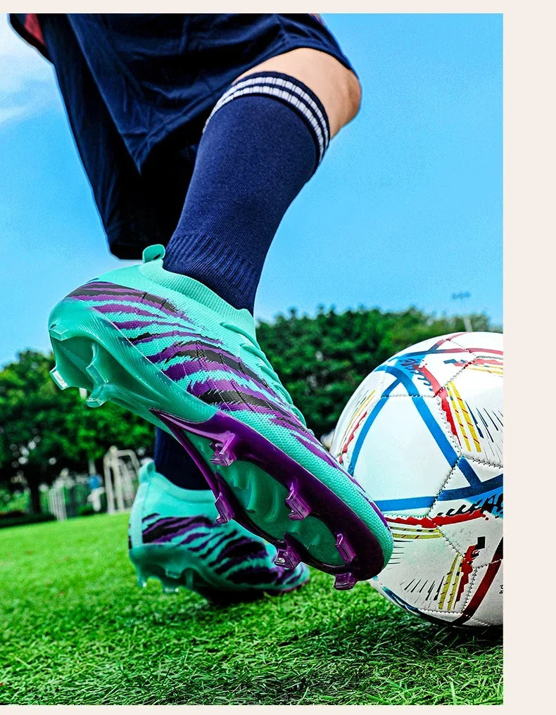 New Men Match Unisex Soccer Shoes Outdoor Adult Cleats Ultralight Football Boots Sport Non-Slip Comfortable Grass High-quality