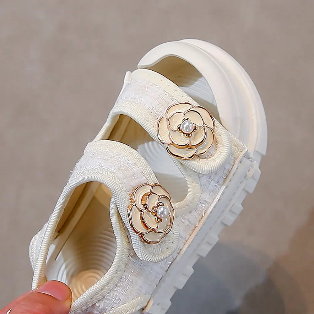 Korean Style Summer Sandals For Girls Luxury Pearl Flower Children's Beach Shoes Ergonomics Soft-soled Kid's Girl's Sandals