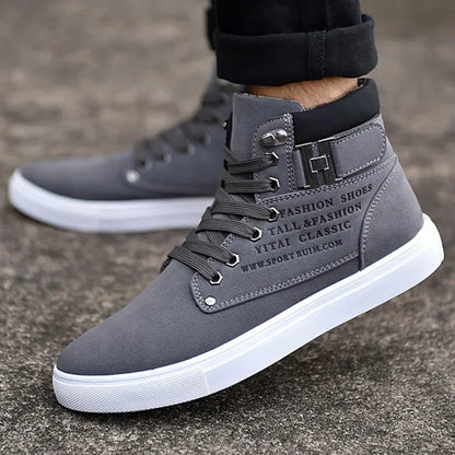 Men's Boots  New Korean Version Men's Shoes High Top Skateboard Shoes Retro Platform Casual Lace Up Men Fashion Boots 2025