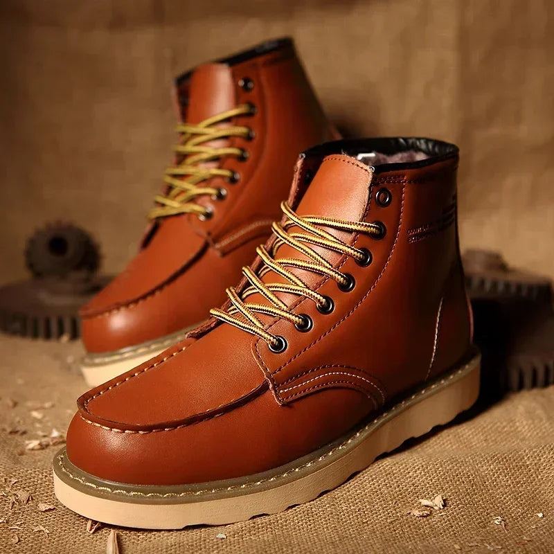 Winter Leather Men Boots Warm Mens Snow Boots with Fur Waterproof Handmade Male Ankle Boots No-slip High Top Male Work Shoes