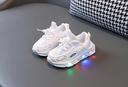 New LED Child Trainers 1-8Years Old Boy Girl Tennis Shoe Sport Shoe for Toddlers Glowing Kid Sneakers Kids Shoe