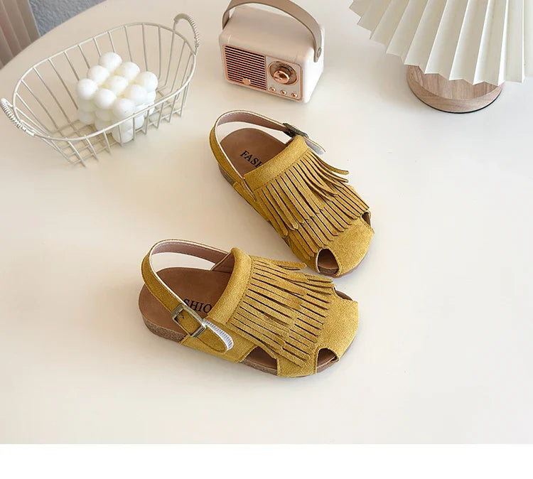 Summer Anti-Slippery Kids Suede Sandals for Girls Non-Slip Closed Toe Toddler Beach Shoes with Cute Tassels School Casual Wear