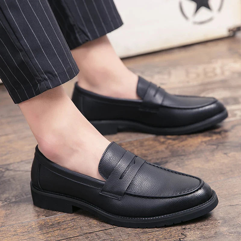 Classic Men's Dress Shoes Office Formal Leather Shoes High Quality Brogues Casual Business Shoes For Men Social Party Loafers