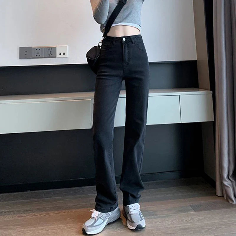 Women Classic Fashion Narrow Straight Leg Jeans