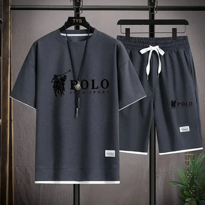A two-piece set of men's short-sleeved T-shirt and sports shorts for summer fashion, breathability, fitness and casual jogging