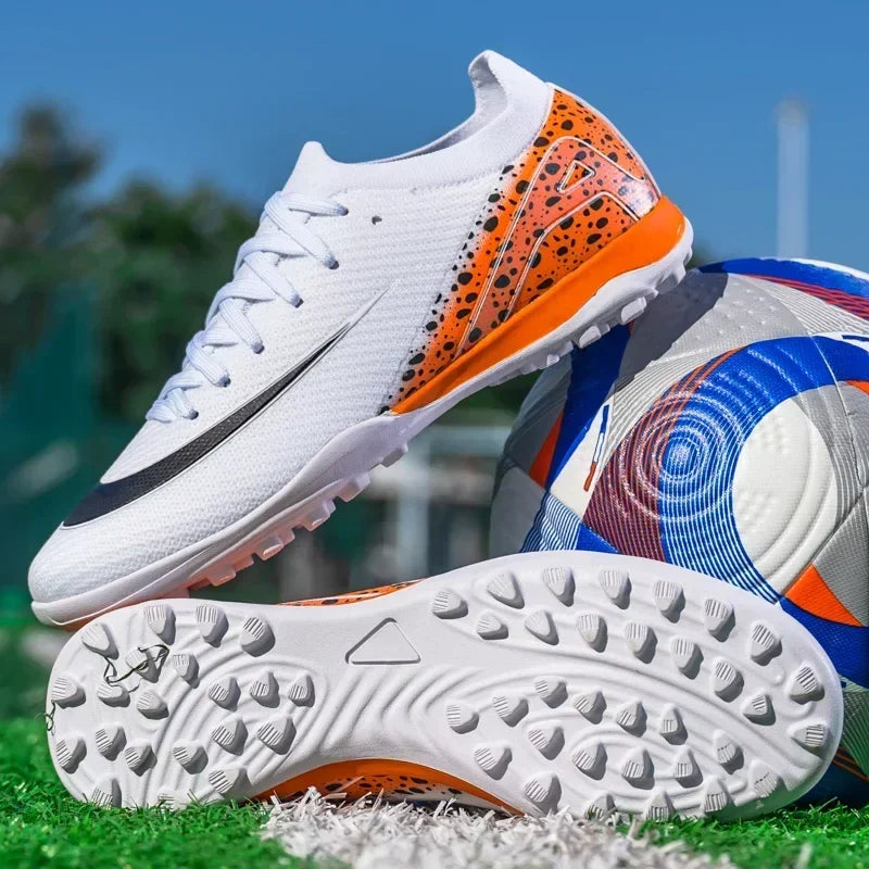 New Men Professional Unisex Soccer Shoes Sport Ultra-light Football Boots Cleats Grass Non-slip Training Match FG/TF