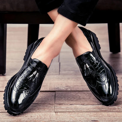 High Quality Casual Business Leather Shoes Men Formal Men's Dress Shoes Classic Tassels Retro Office Social Leather Loafers Male